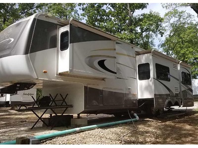 By Owner! 2007 37 ft. K-Z Montego Bay w/