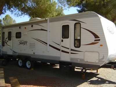 By Owner! 2014 27 ft. Jayco Swift 265RLS