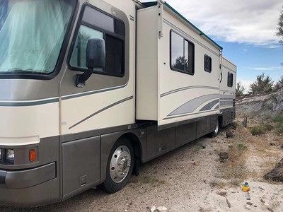 By Owner! 1997 37 ft. Holiday Rambler En