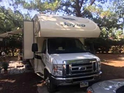 By Owner! 2016 32 ft. Jayco Greyhawk 29m
