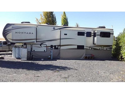 By Owner! 2016 42 ft. Keystone Montana 3