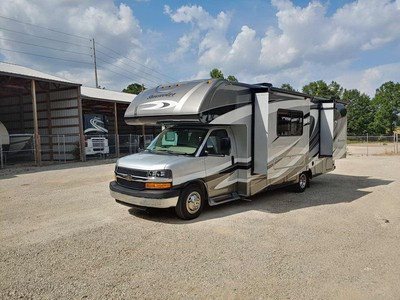 By Owner! 2015 25 ft. Forest river Sunse