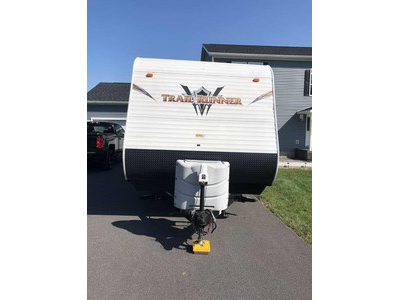 Many extras! 2014 33 ft. Heartland Trail