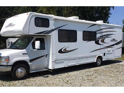 By owner! 2013 32 ft. Forest River Sun S