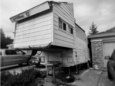 Free custom comfort 30ft trailer.