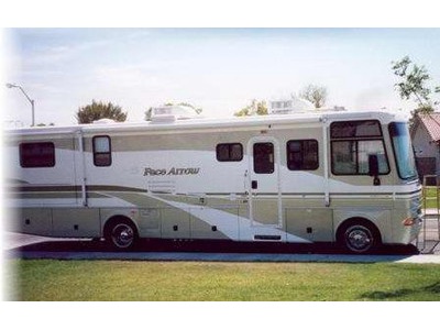 2003 Pace Arrow 35G Like New Reduced