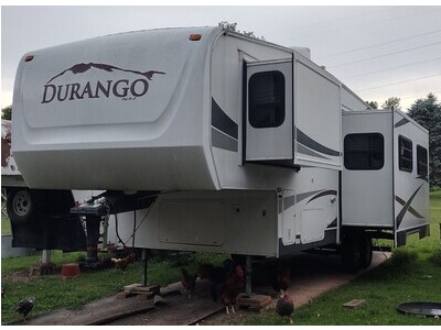 2006 KZ Durango Sienna 30.5 ft