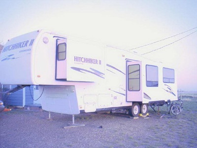31ft 2000 NU WA Hichhiker 11