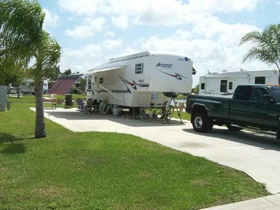 2000 Holiday Rambler Alumascape 5th 