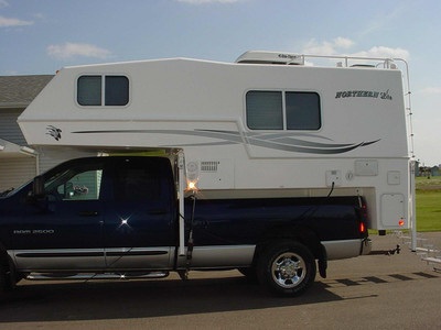 2005 Northern Lite -10.2 CD-$19,500