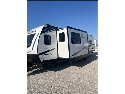 2024 Coachmen Freedom Express 298FDS
