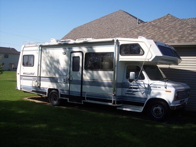 Nice Clean Motorhome Needs New Home