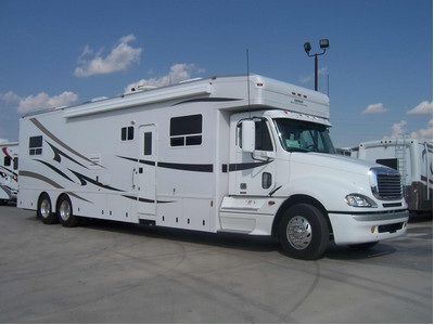 2006 30 Haulmark Motorhome