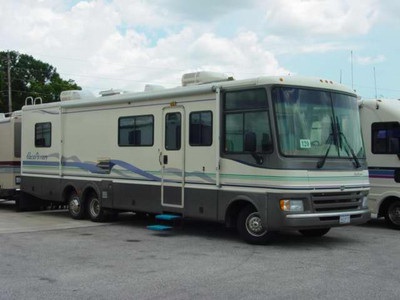 1998 Pace Arrow 36