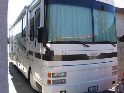 2001 Fleerwood Discovery 37V