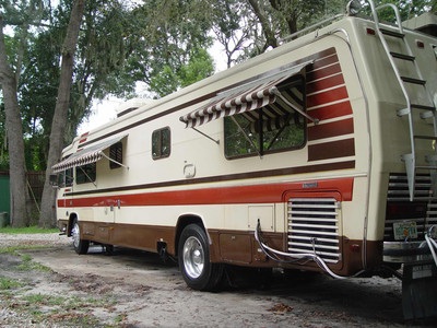 1986 Country Coach 38 SE