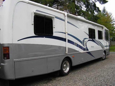 2000 Holiday Rambler Endeavor Diesel 38