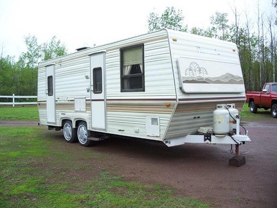 28 Nomad Travel Trailer $3800.00