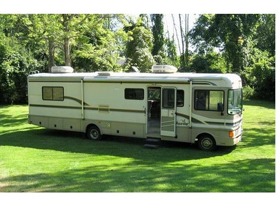 1997 - 34.5 ft. Fleetwood Bounder 