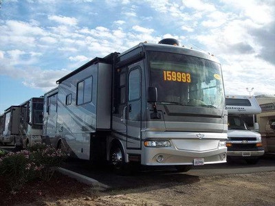 2008 Fleetwood Expedition 34H $159,999