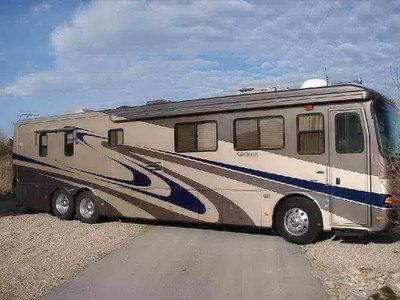 2003 Monaco 40.5 diesel pusher 
