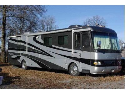 2006  330CAT Diesel Pusher Under 7,500M