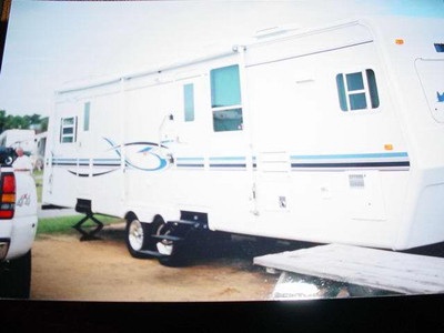 2002 SUNNYBROOK 33FK-S