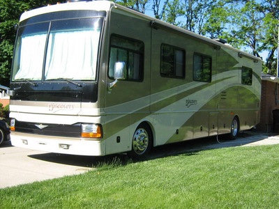 06 Fleetwood Discovery-Diesel-Make Offer