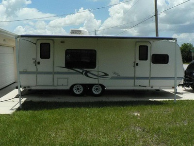 1999 26 Shasta travel trailer
