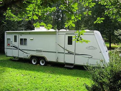 2003 Aerolite, Aerocoach 34� Pull Behind
