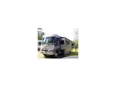 2005 Winnebago Adventurer 38J -Immaculat
