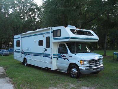 1999 31 Winnebago Class C Ready to Go!