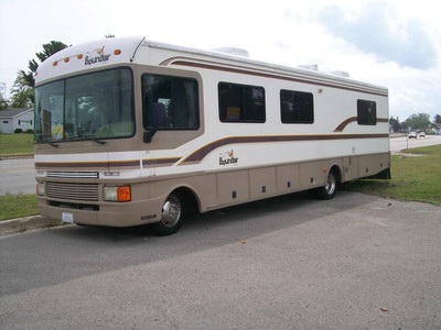 1998 Bounder 36 Motor Home