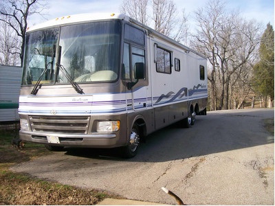 Beautiful 35 well-maintained Pace Arrow