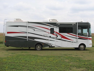 2009 Safari Passage Mtrhome  $75,000 obo