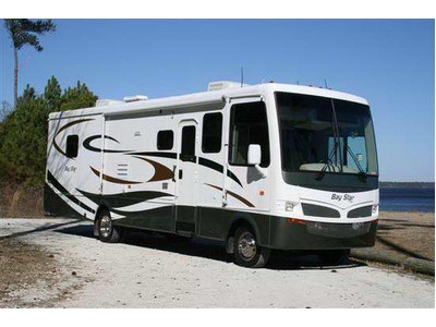 2007 Newmar Baystar 3304 - > $25,000