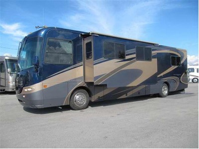 2005 Coachmen Cross Country SE (2 Slideo