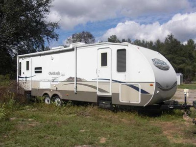 2005 Outback By Keystone