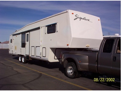 1996 Dutchman Signature 5th Wheel $9000
