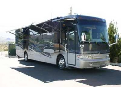 NV - 2007 38� Monaco Camelot w/4 slides