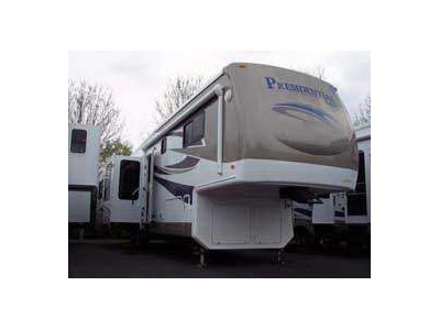 2009 Presidential Suite 5th Wheel