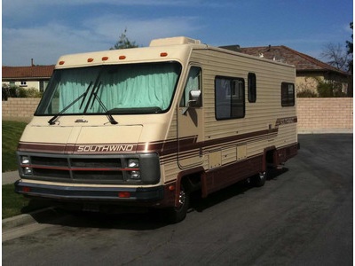 27 Fleetwood Southwind