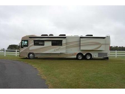 2006 American Coach Eagle 45