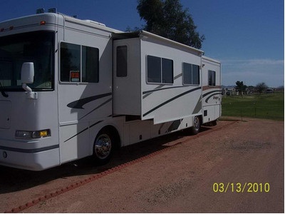 Diesel Pusher 2000 Damon 37 Motorhome