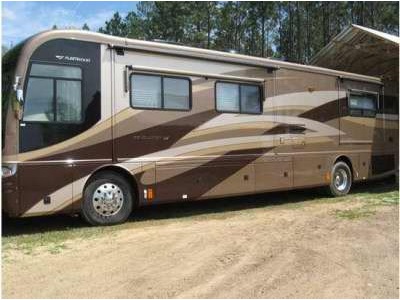 GA - 2006 40� Fleetwood Revolution LE