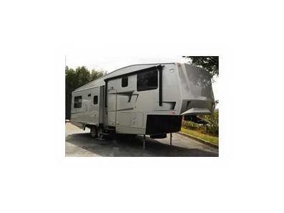 TX - 2008 31� Carriage Inc Domani 300DF 