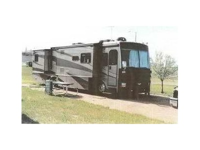 2005 Fleetwood Discovery 40