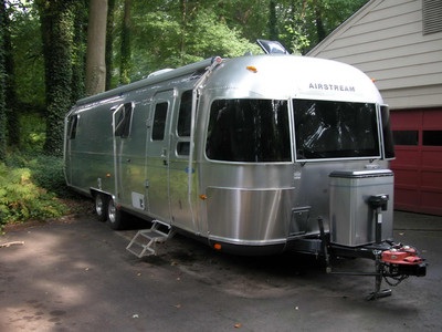 2005 Airstream Classic 30 with S/O