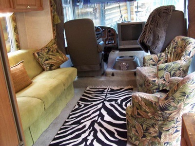 Class A 29 Trail-Lite 2002 RV  $29,500 