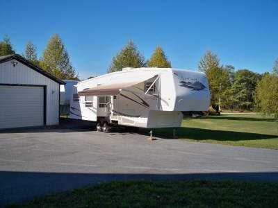 ME - 2005 34� Travel Supreme River Canyo